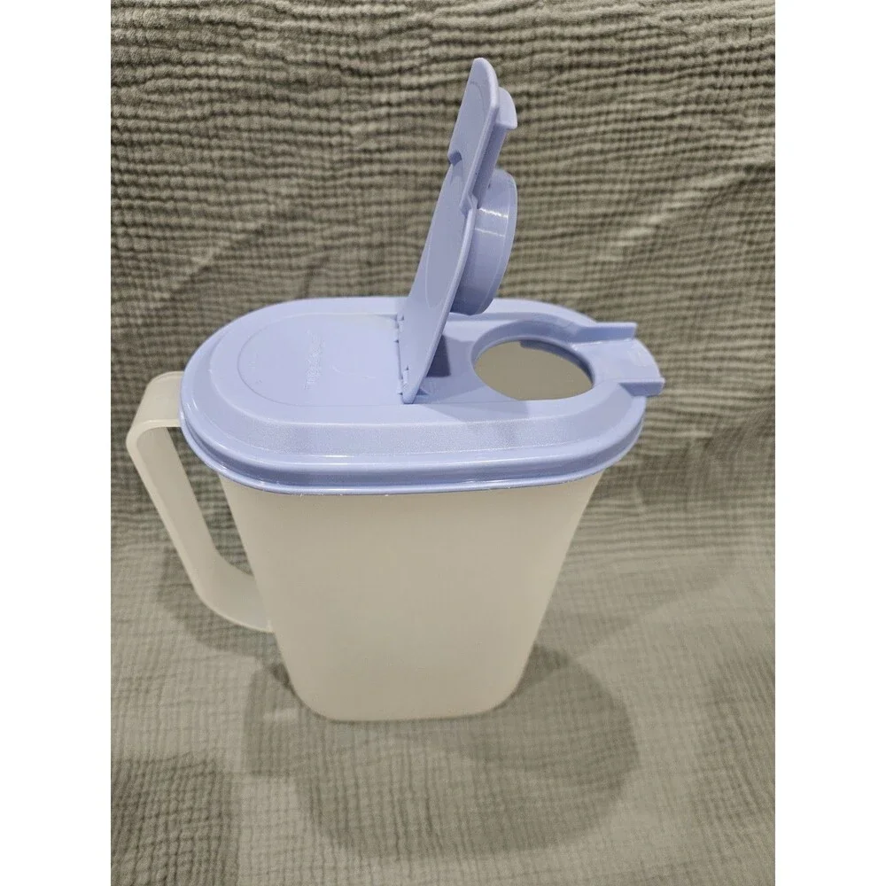 Vintage Tupperware Sheer Pitcher w Blue Lid #2009-C2 #2010-D2. 2 Quart Collect